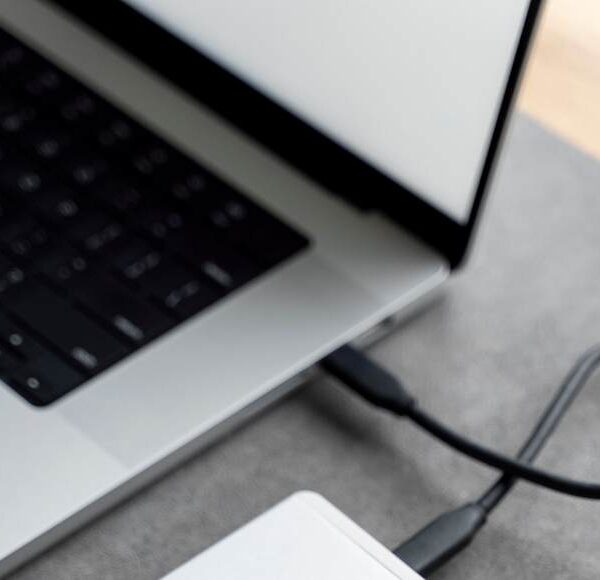 Come creare un supporto USB macOS: Chiavetta USB avviabile per ripristinare il Mac