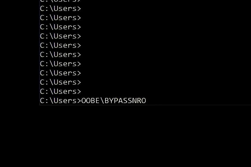 installare Windows 11 senza account Microsoft